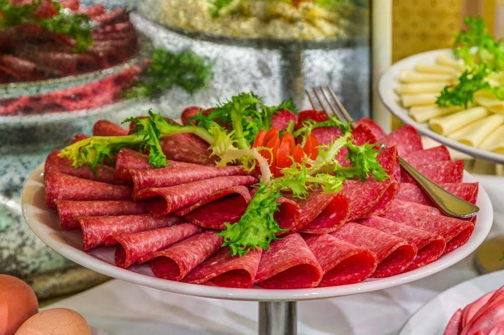 Atlante Garden Hotel Рим Екстериор снимка