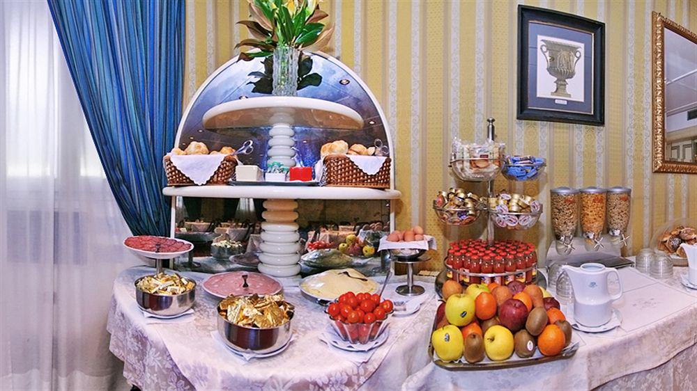 Atlante Garden Hotel Рим Екстериор снимка